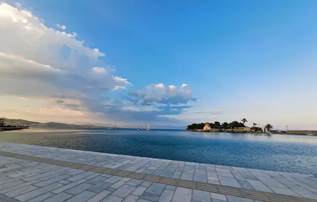 Νησί Κρανάη